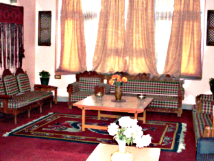 Aziz Hotel Srīnagar Buitenkant foto